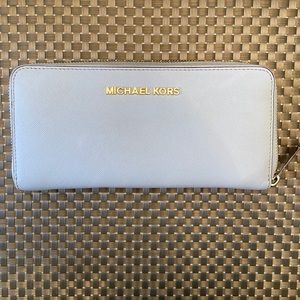 MICHAEL Michael Kors White Wallet